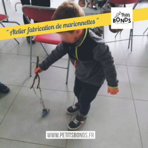 Hopla marionnette kangourou de Petits Bonds fabrique une marionnette à fils
