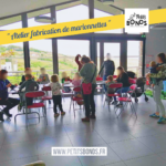 Hopla marionnette kangourou de Petits Bonds fabrique une marionnette à fils